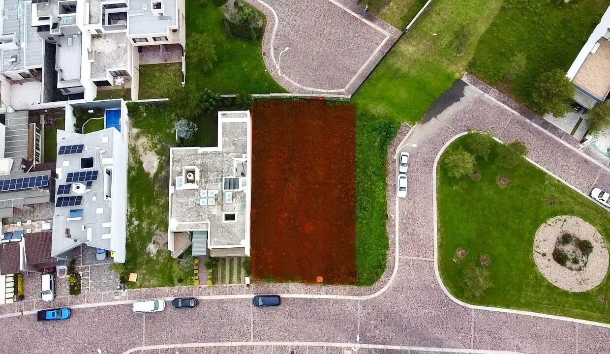 WhatsApp Image 2025-08-13 at 12.15.05 PM (2)