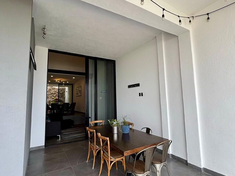 WhatsApp Image 2025-08-27 at 5.43.58 PM (1)