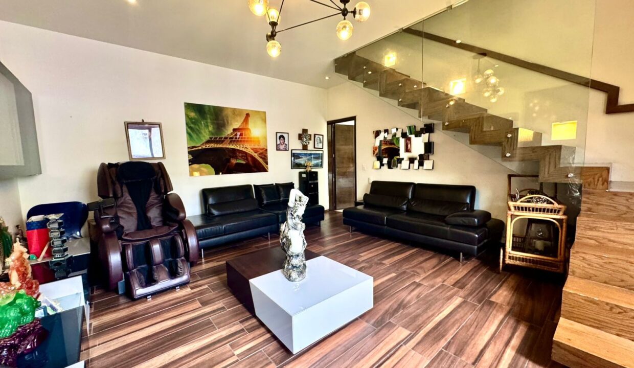 WhatsApp Image 2025-09-01 at 9.26.12 PM (5)