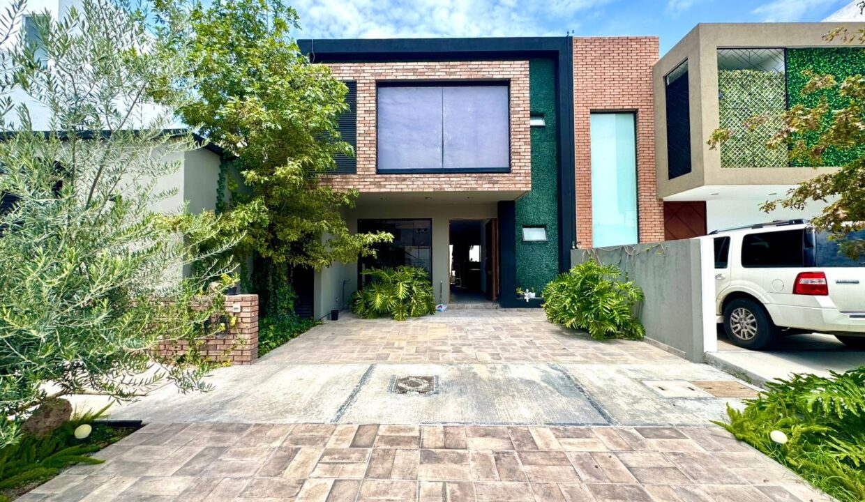 WhatsApp Image 2025-09-01 at 9.26.14 PM (5)