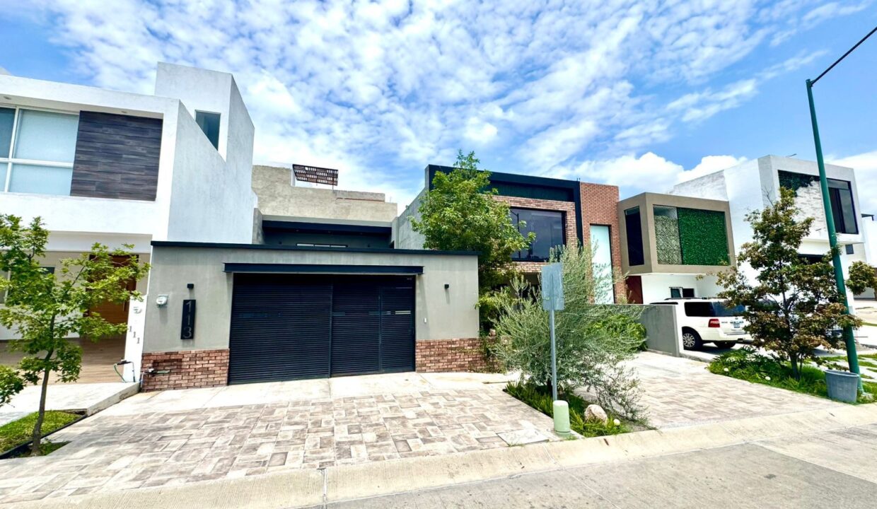 WhatsApp Image 2025-09-01 at 9.26.15 PM (5)