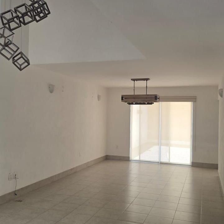 WhatsApp Image 2025-09-08 at 6.54.41 PM (2)