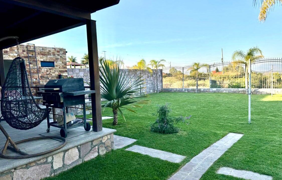 WhatsApp Image 2025-10-23 at 1.01.47 PM (3)