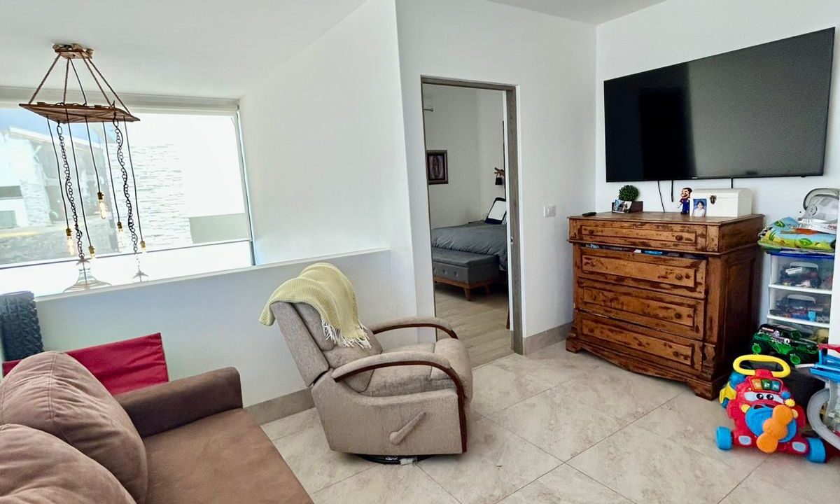 WhatsApp Image 2025-10-30 at 5.35.53 PM (5) - copia