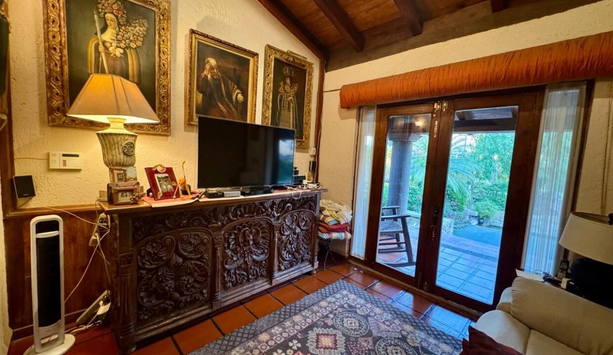 WhatsApp Image 2025-11-25 at 9.52.23 AM (2)