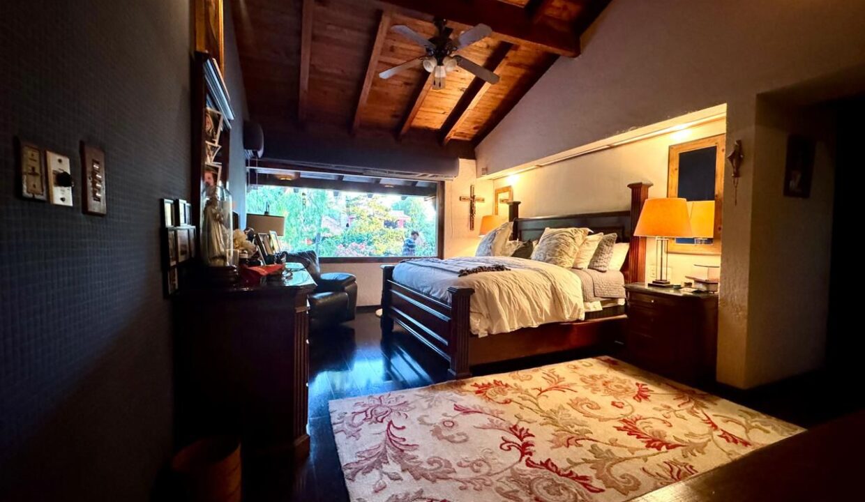 WhatsApp Image 2025-11-25 at 9.52.23 AM (3)