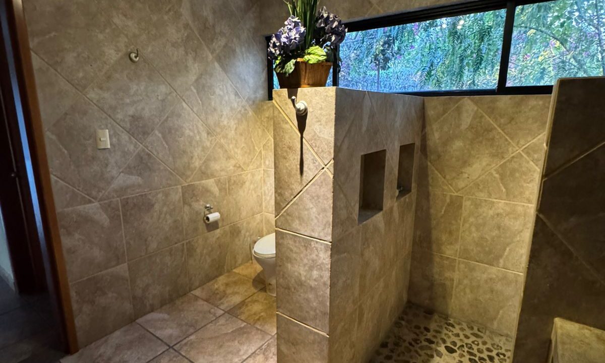 WhatsApp Image 2025-11-25 at 9.59.07 AM (2)