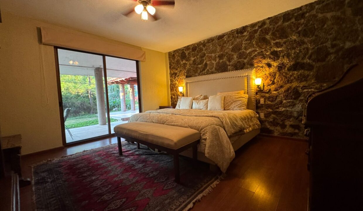 WhatsApp Image 2025-11-25 at 9.59.07 AM (4)