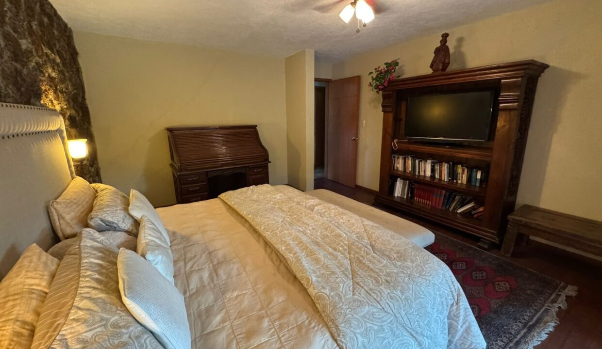 WhatsApp Image 2025-11-25 at 9.59.07 AM (5)