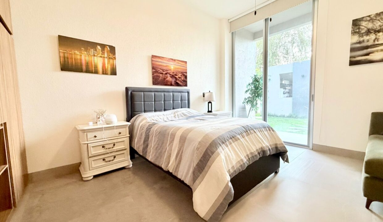 WhatsApp Image 2025-12-03 at 8.42.29 PM (1)