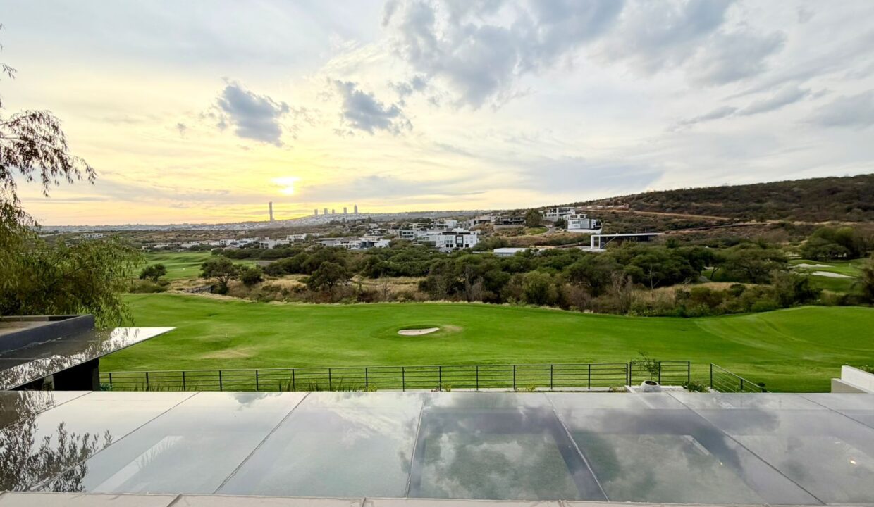 WhatsApp Image 2025-12-03 at 8.42.31 PM (2)