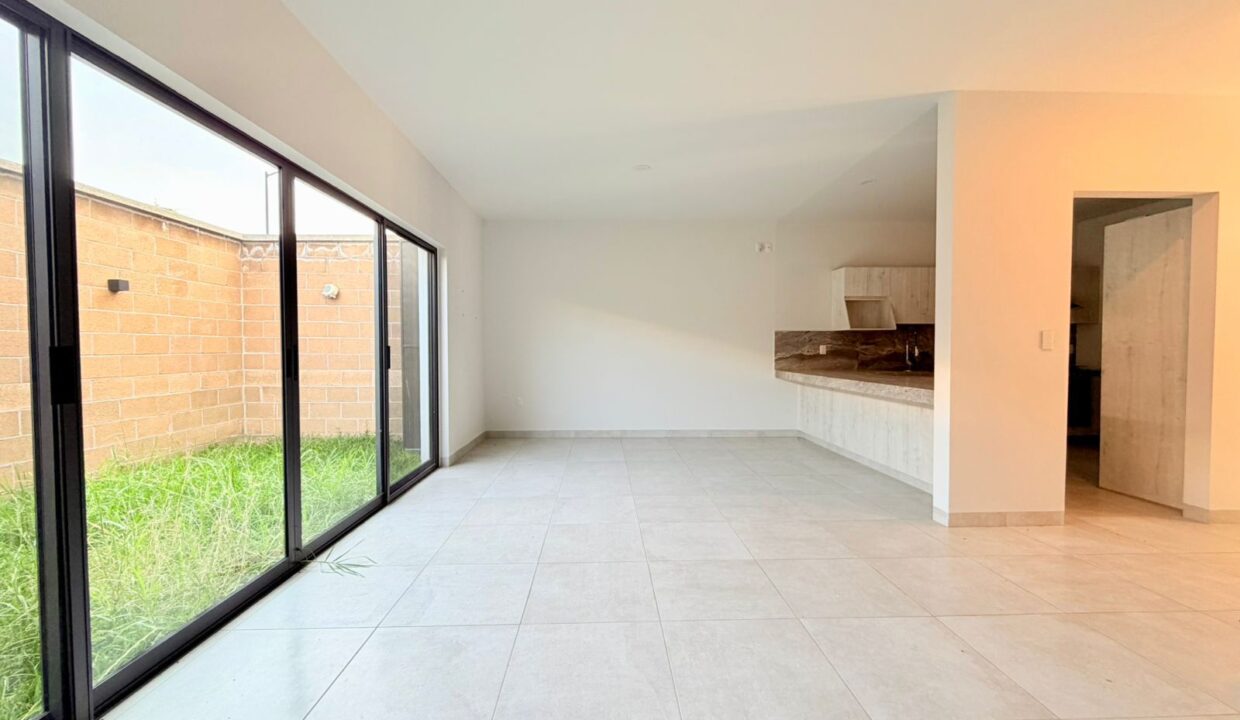 WhatsApp Image 2025-12-03 at 8.45.16 PM