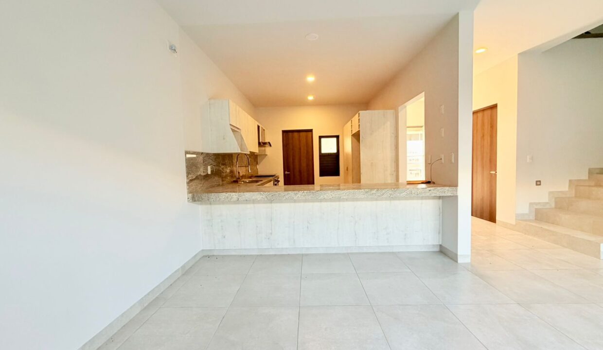 WhatsApp Image 2025-12-03 at 8.45.17 PM (3)