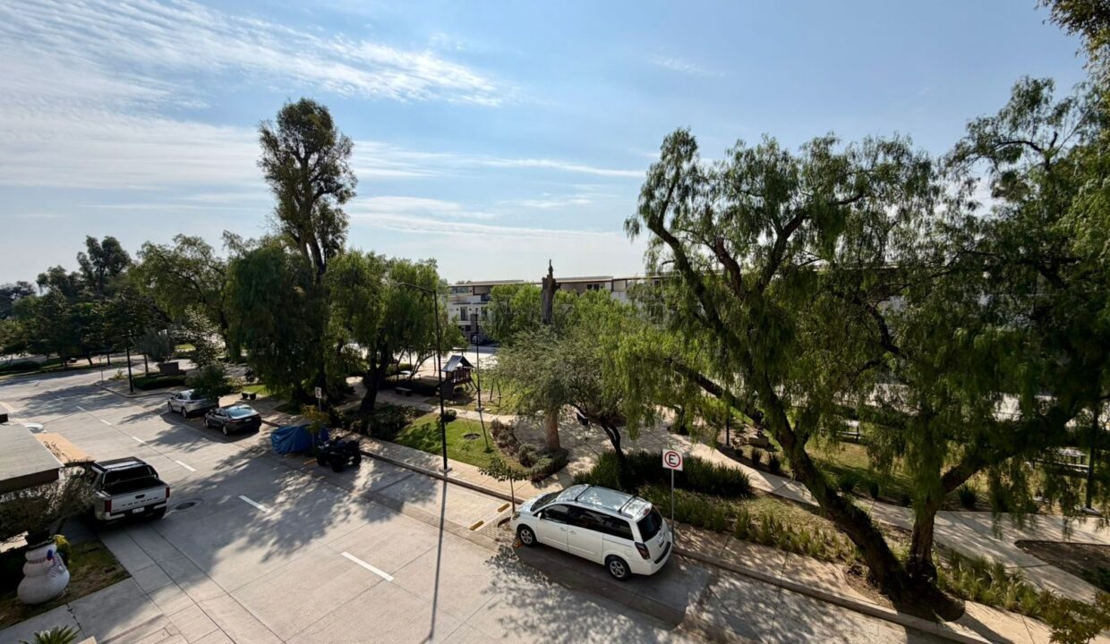 WhatsApp Image 2025-12-03 at 8.45.18 PM (2)