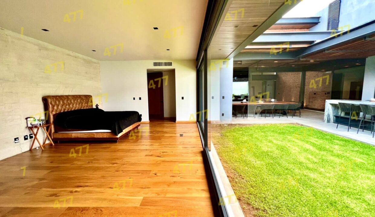 WhatsApp Image 2025-12-09 at 8.36.22 AM (7)