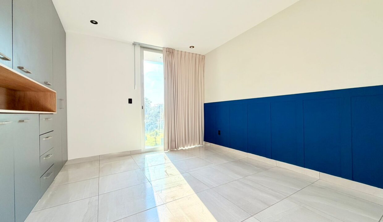 WhatsApp Image 2025-12-24 at 11.44.02 AM