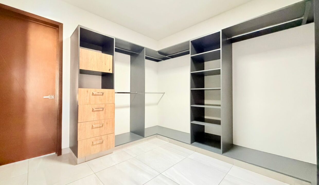 WhatsApp Image 2025-12-24 at 11.44.03 AM (2)