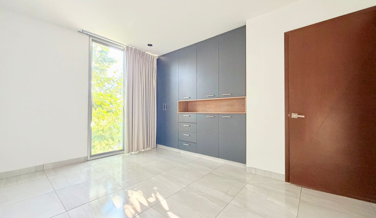 WhatsApp Image 2025-12-24 at 11.44.03 AM (3)