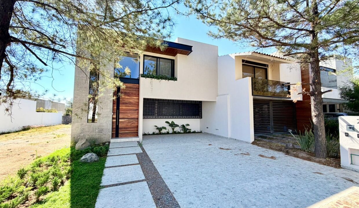 WhatsApp Image 2026-01-09 at 9.31.12 PM (3)