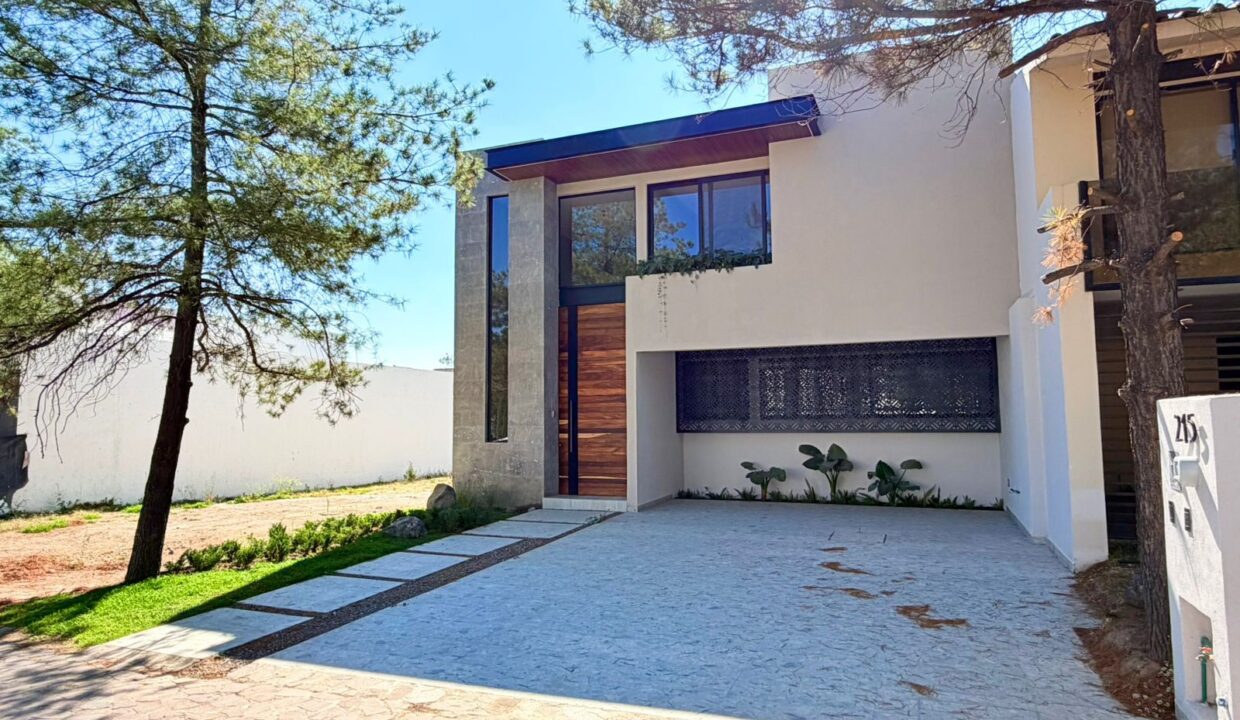 WhatsApp Image 2026-01-09 at 9.31.12 PM (4)