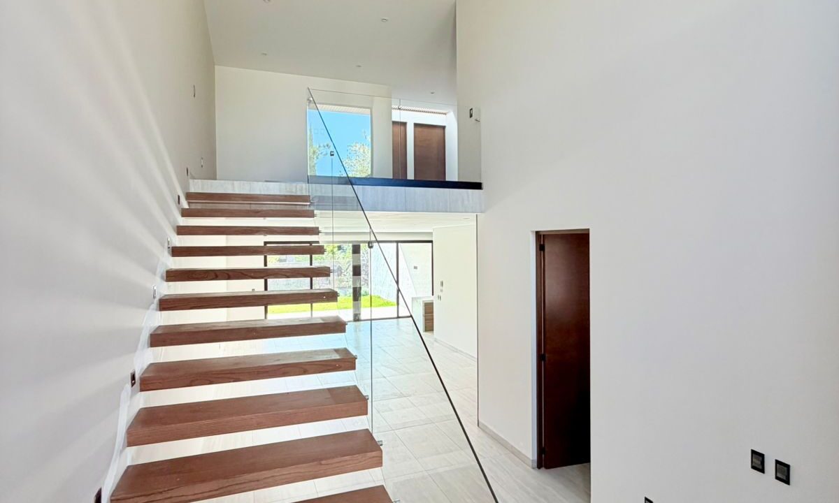 WhatsApp Image 2026-01-09 at 9.31.13 PM (7)