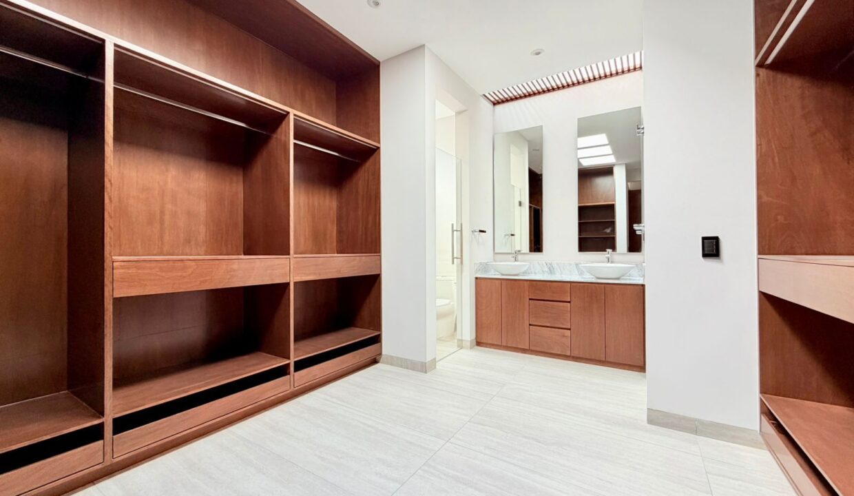 WhatsApp Image 2026-01-09 at 9.31.15 PM (8)